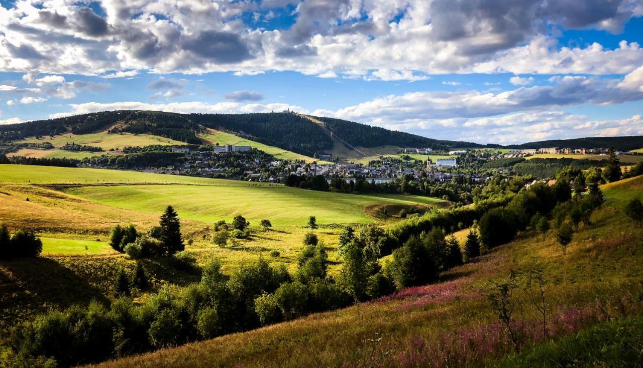 Chalet & Apart Fichtelberger Blick Apartment Oberwiesenthal Luaran gambar