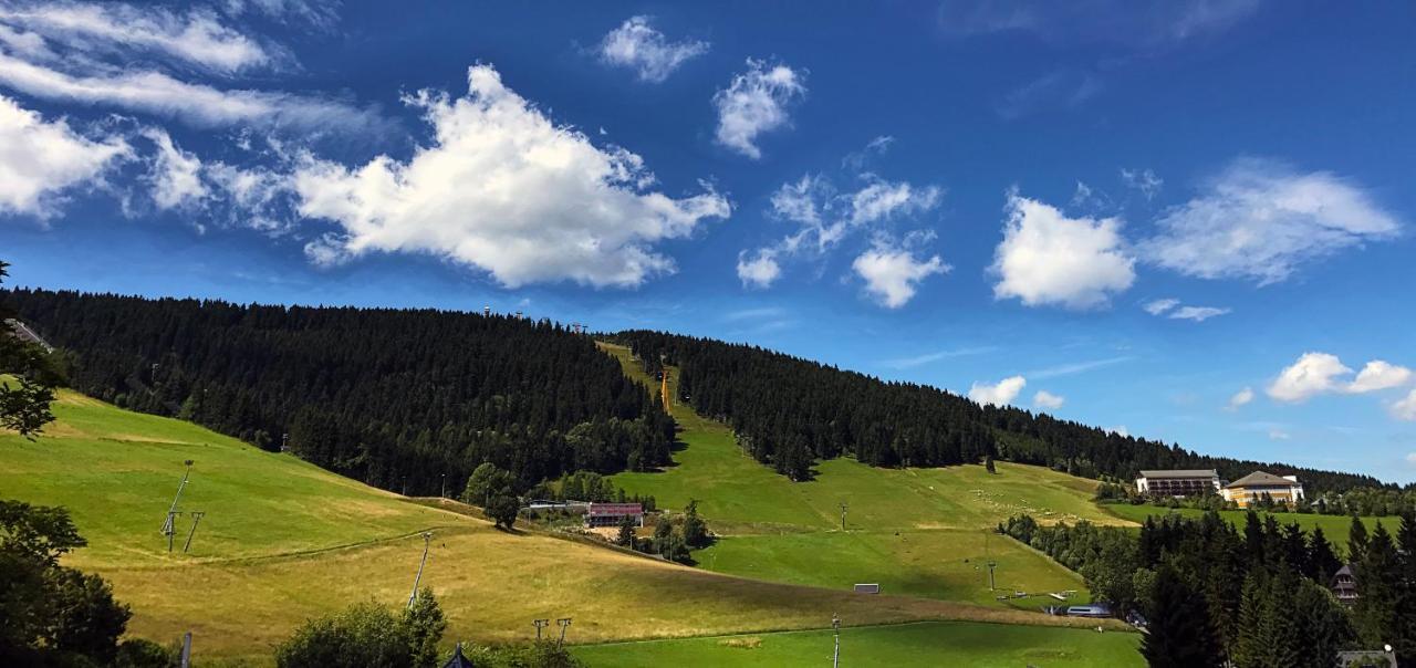 Chalet & Apart Fichtelberger Blick Apartment Oberwiesenthal Luaran gambar